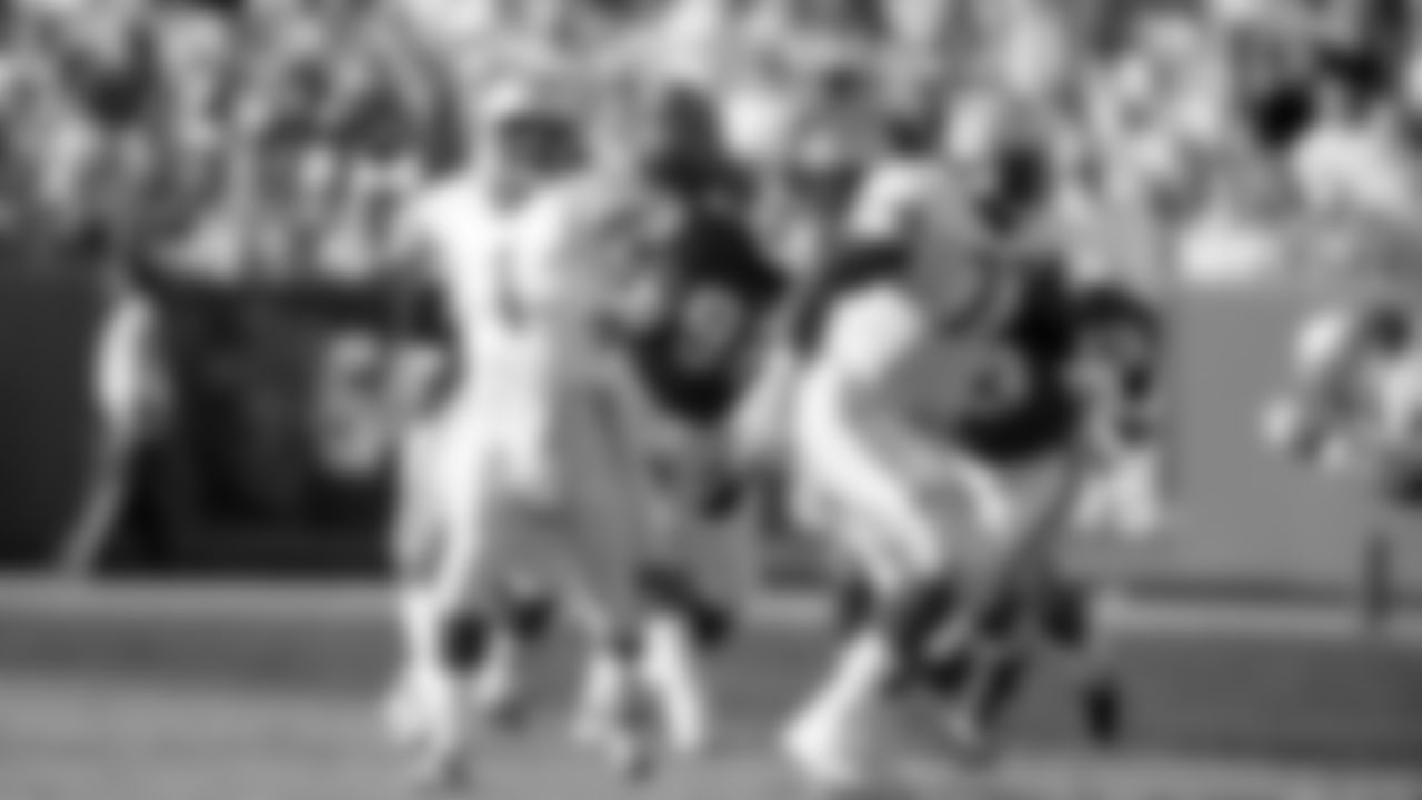 1 - QB Warren Moon (1997-1998)