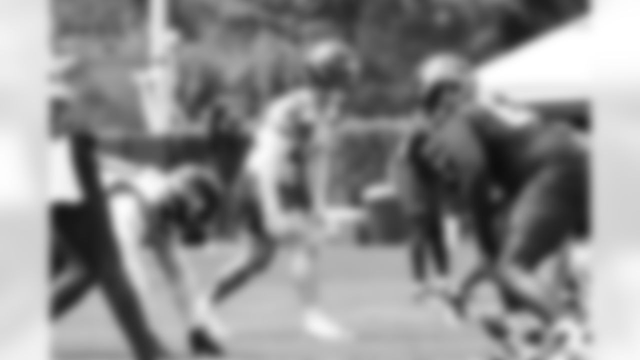 Seahawks linebacker Drake Thomas (42) participated in the Seahawks 2025 offseason workout program.