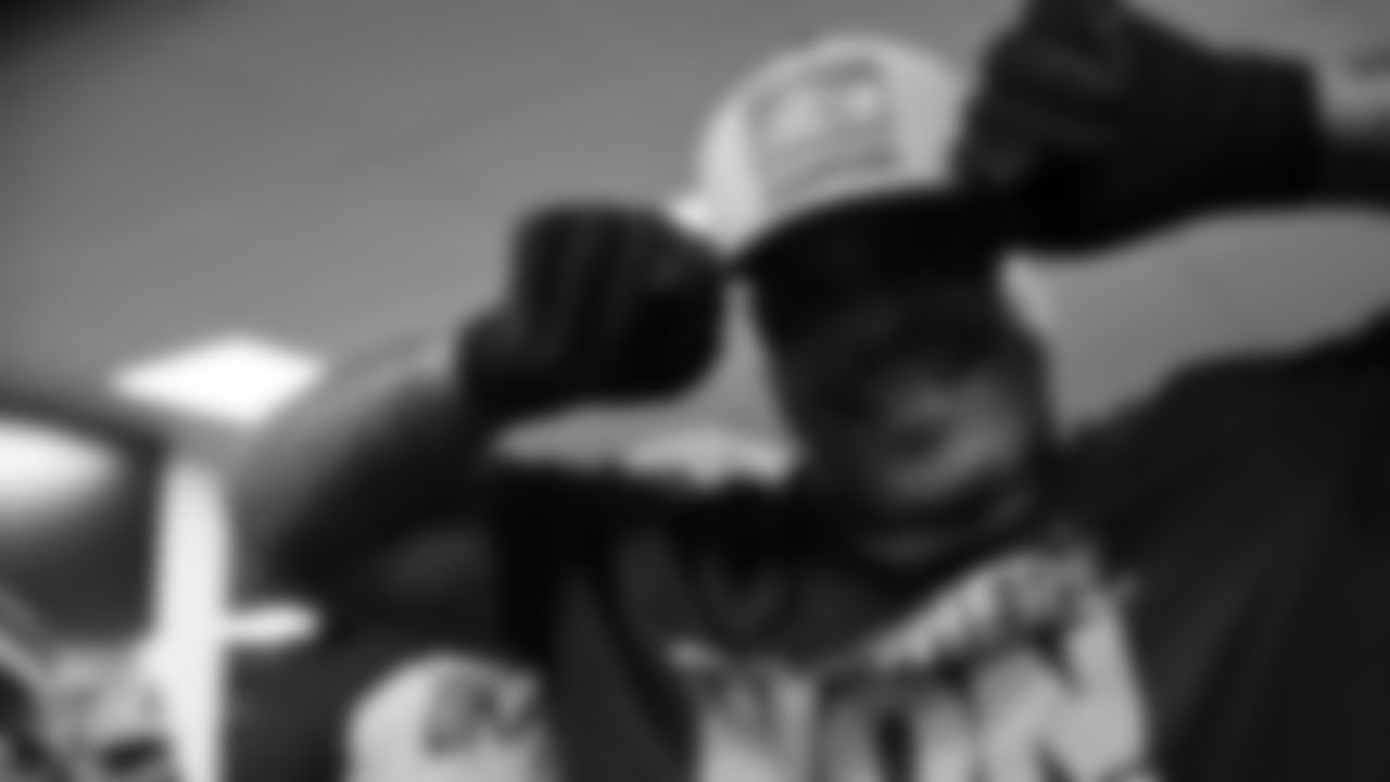 The Seahawks celebrated the win vs. the 49ers at Levi's Stadium in Week 18.