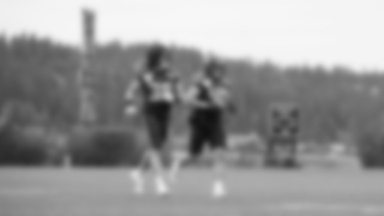 Seahawks fullback Brady Russell (38) and fullback Robbie Ouzts (40) practiced on Tuesday, January 13, 2026 at the Virginia Mason Athletic Center.