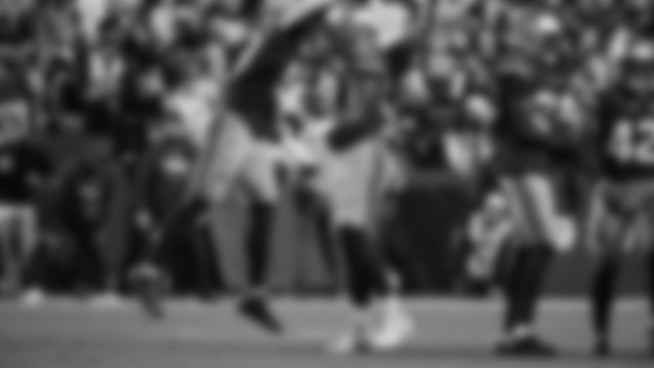 Seattle Seahawks at Washington Commanders for a week 9 throwback matchup on Nov 2, 2025