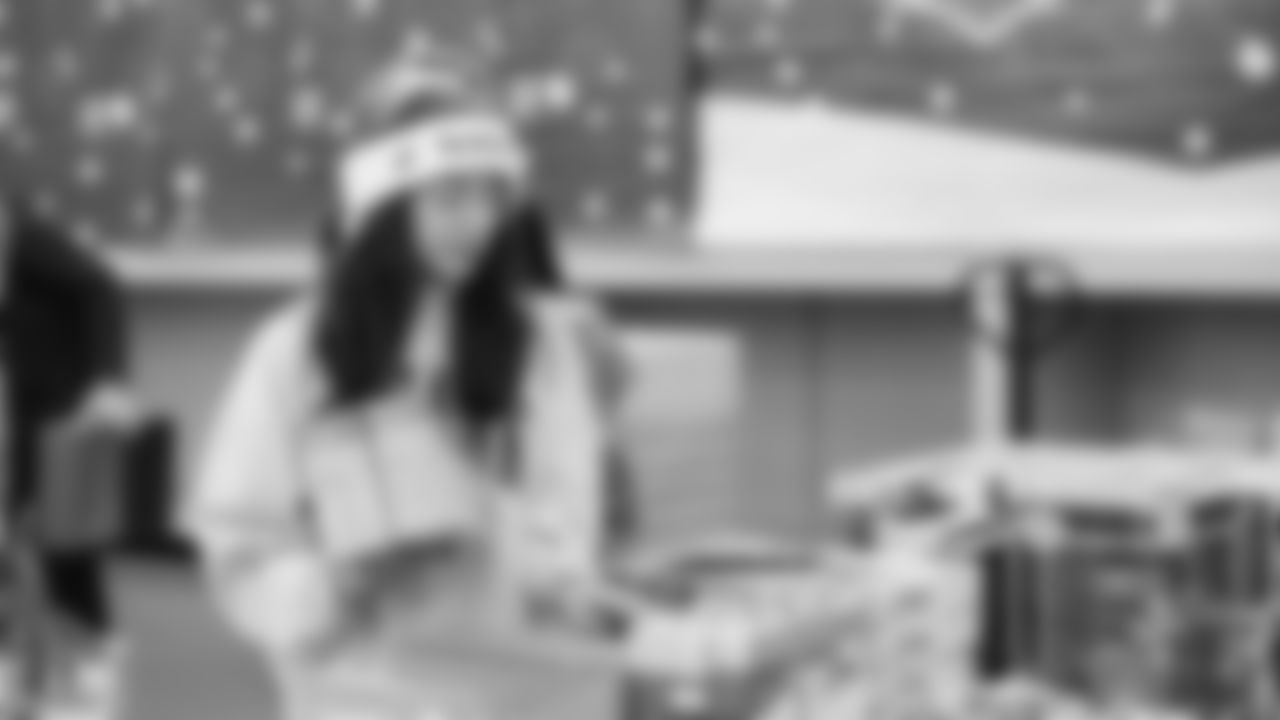 In spirit of the holiday season, the Seahawks volunteered on Wednesday, December 10th, 2025, at the Salvation Army Christmas Warehouse in Tukwila, WA, where they sorted donated toys and contributed $1,000 worth of additional toy donations.