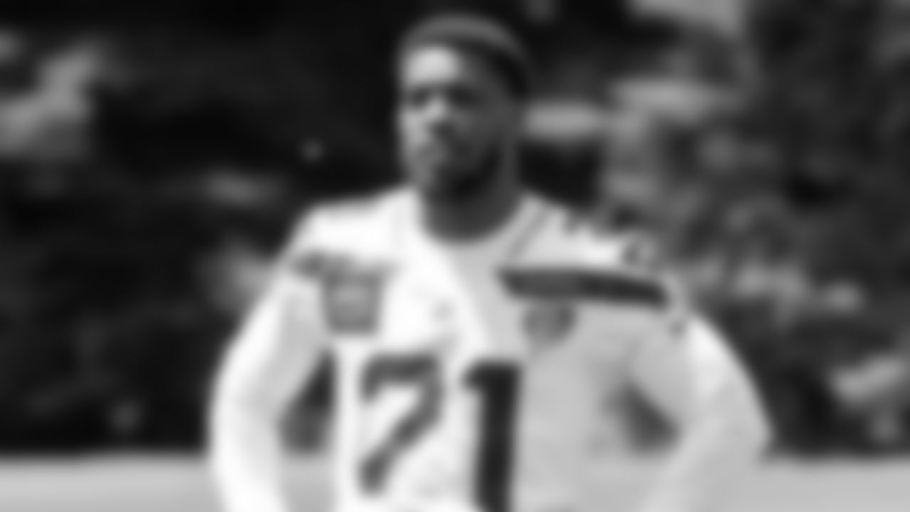 Seahawks cornerback Devon Witherspoon (21) participated in a workout on day two of minicamp on Wednesday, June 11, 2025 at the Virginia Mason Athletic Center.