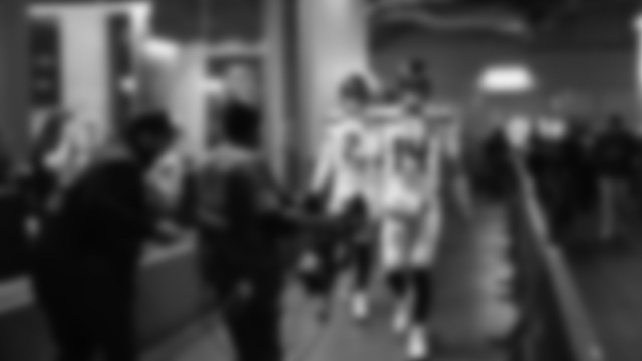 Seahawks quarterback Sam Darnold (14) warms up at Mercedes-Benz Stadium for the Week 14 matchup vs. the Atlanta Falcons.