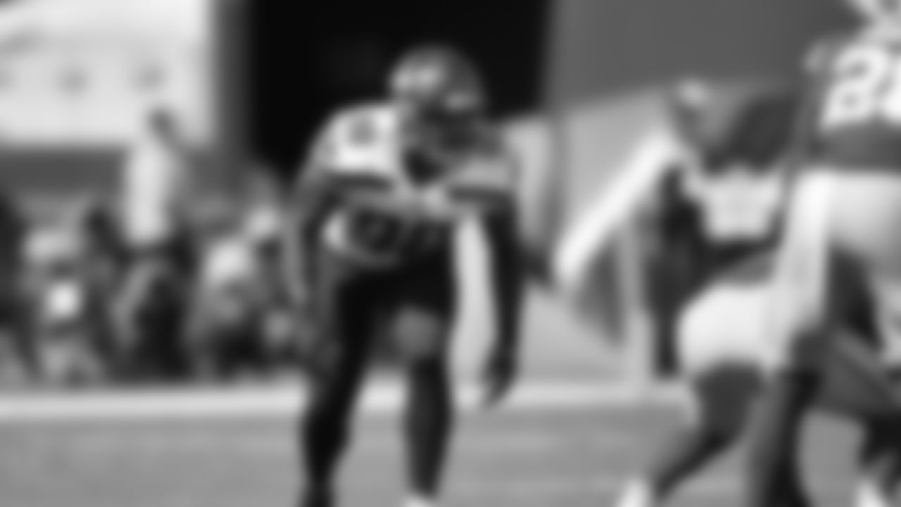 The Seahawks drafted Syracuse defensive end Alton Robinson with the 148th overall pick in the 5th round of the 2020 NFL Draft.