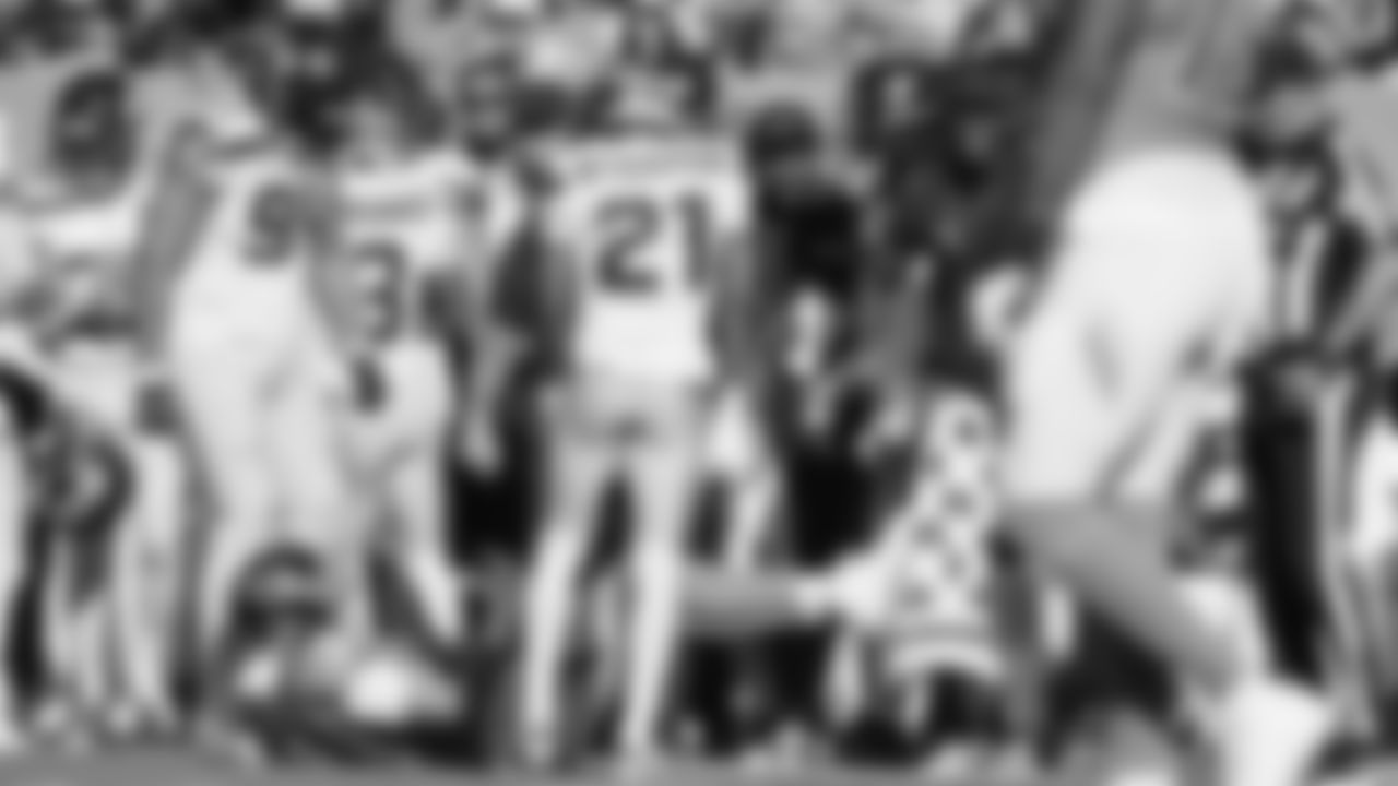 Seahawks at Titans on November 23, 2025