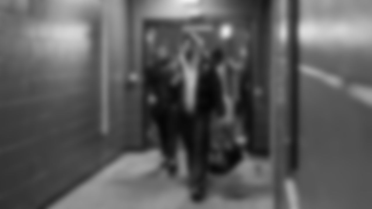 Seahawks safety Nick Emmanwori (3) arrived at Northwest Stadium for the Sunday Night Football matchup at the Washington Commanders in Week 9.