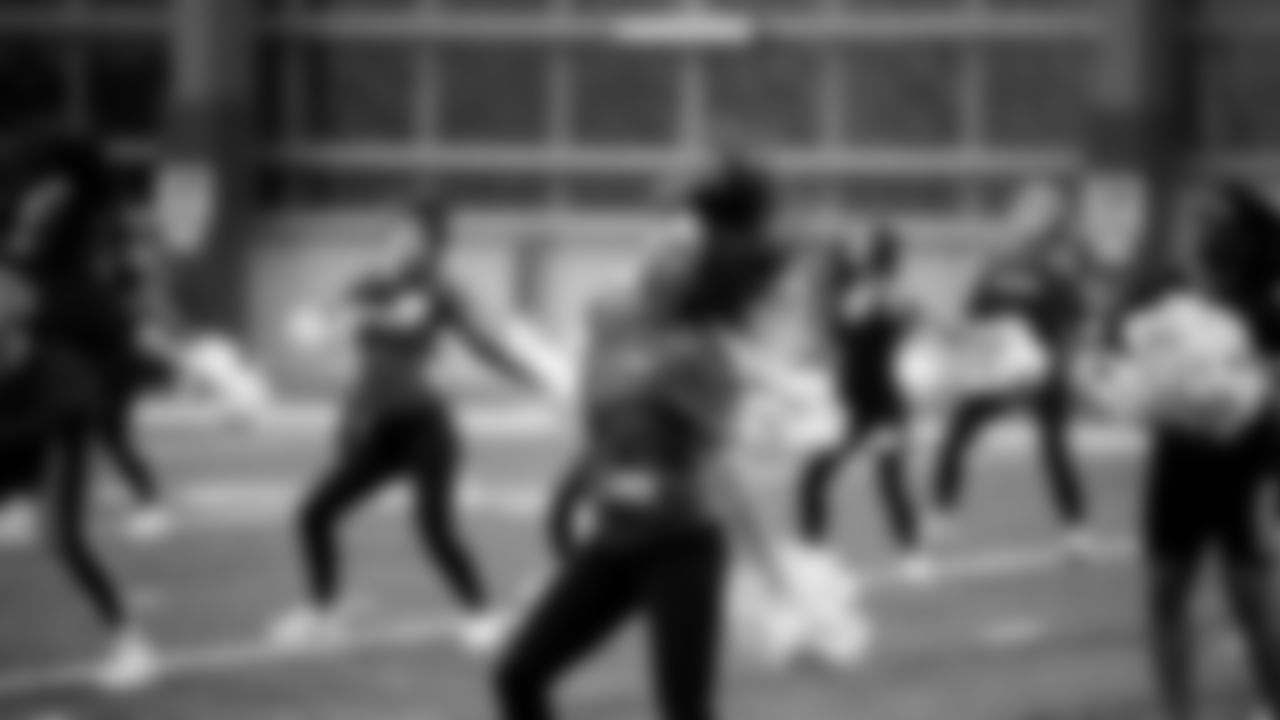 On Saturday, October 4th, The Seahawks Dancers hosted a Sea Gals/Seahawks Dancers rehearsal to prepare for the pregame performance during the Week 5 game.