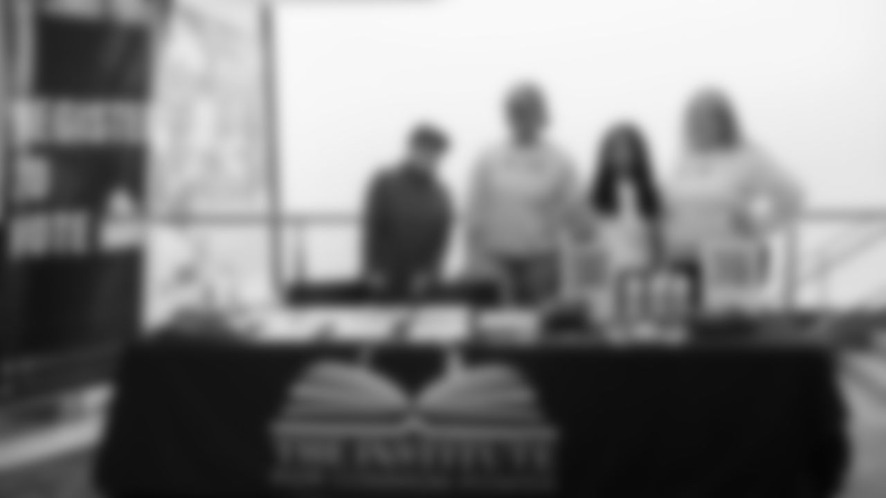 Seahawks players and staff participated in National Voter Registration Day.