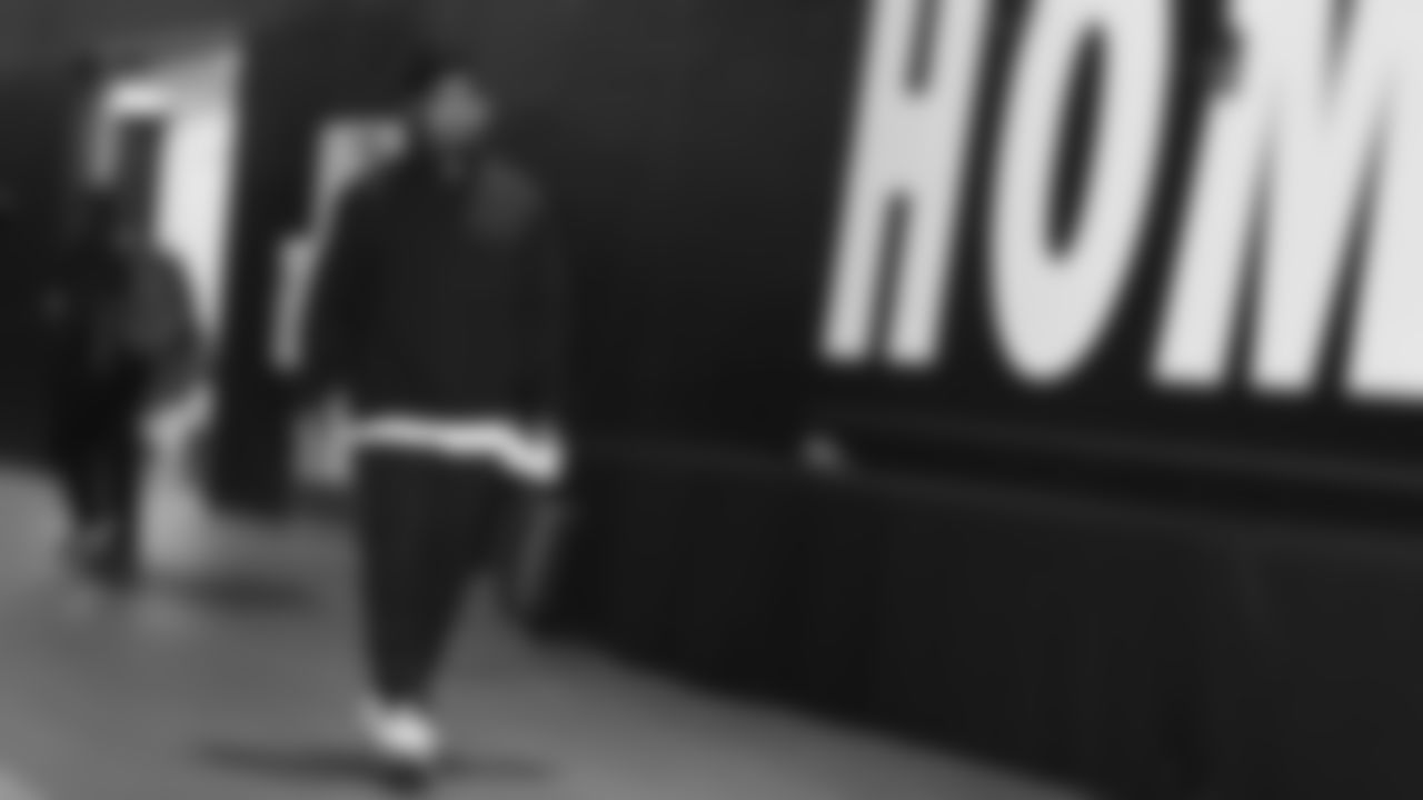 Seahawks safety Quandre Diggs (37) arrived at Lumen Field for the Week 16 matchup vs. the L.A. Rams.