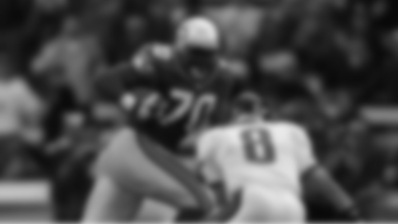 Sinclair-MichaelSinclair returns fumble