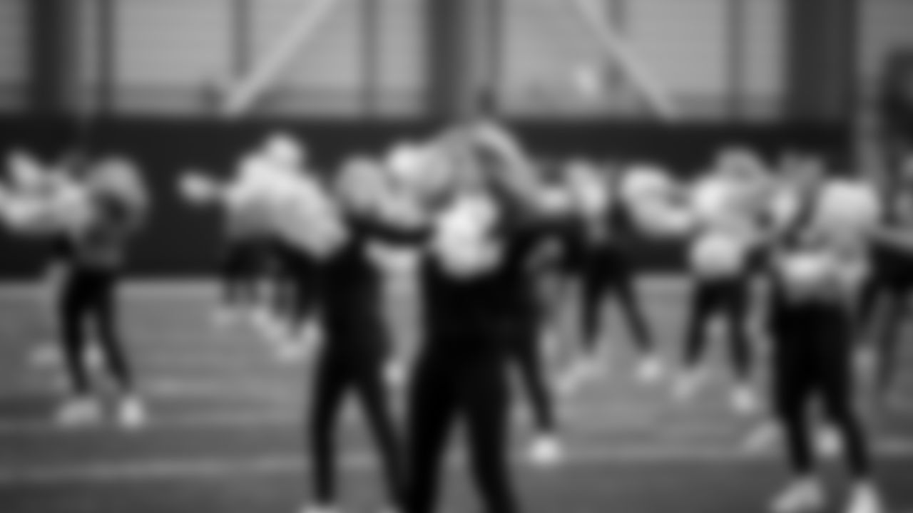 On Saturday, October 4th, The Seahawks Dancers hosted a Sea Gals/Seahawks Dancers rehearsal to prepare for the pregame performance during the Week 5 game.