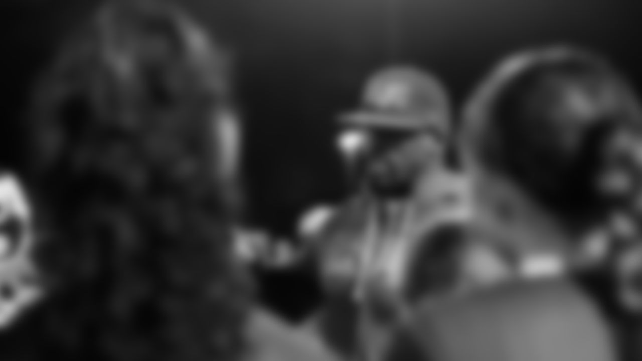 The Seahawks visited Tahoma High School on Tuesday, January 13, 2026 with Seahawks Legend Orlando Huff for the last Girls Flag Takeover of the season featuring the varsity game between Todd Beamer High School vs. Tahoma High School.