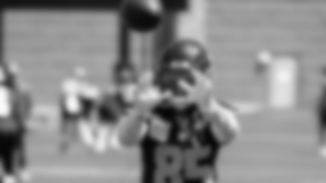 Seahawks wide receiver Tyrone Broden (85)