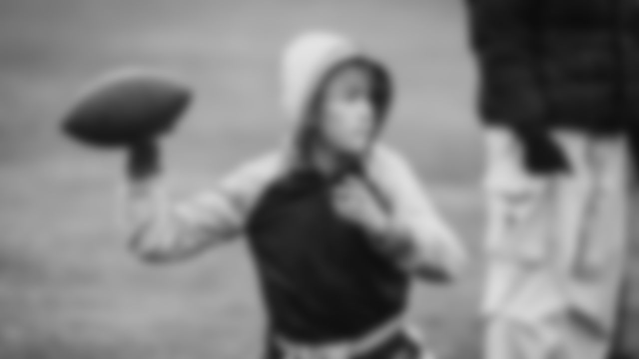 The Seahawks hosted a flag football clinic with NFL FLAG Vancouver at Unwin Park in Surrey, BC on Saturday, November 15, 2025.