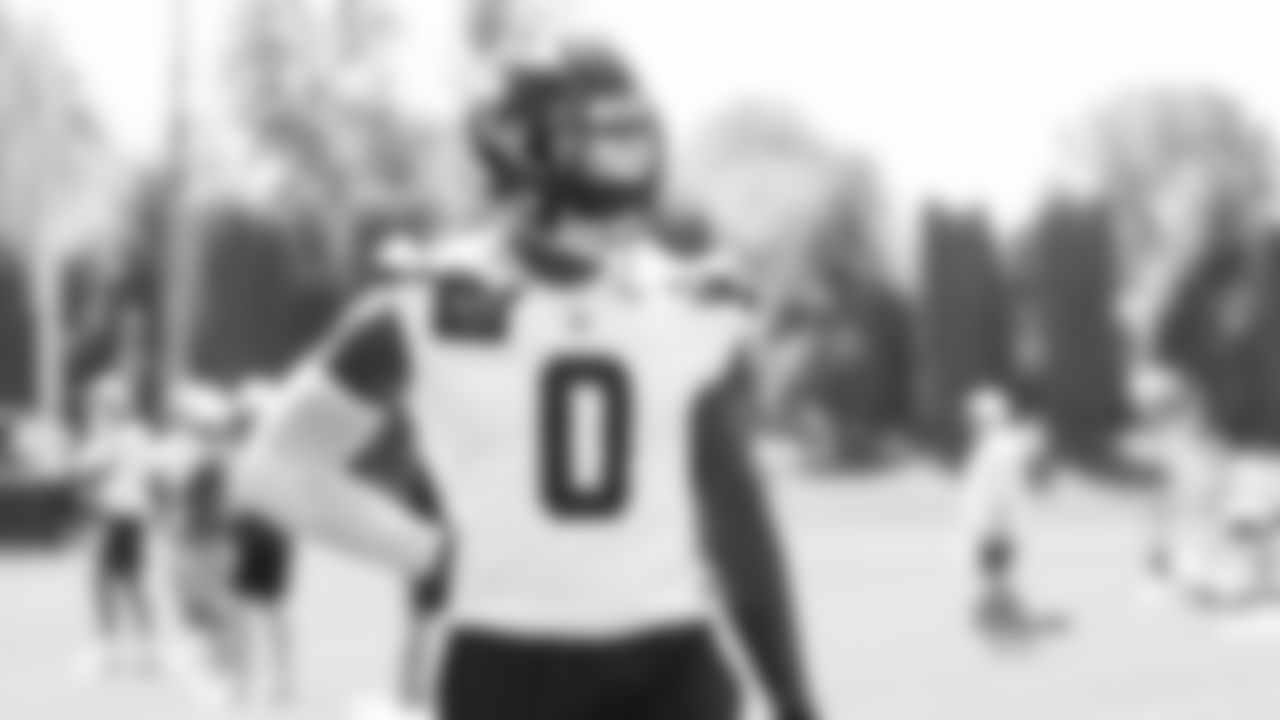 Seahawks defensive end DeMarcus Lawrence (0) participated in a workout on day two of minicamp on Wednesday, June 11, 2025 at the Virginia Mason Athletic Center.