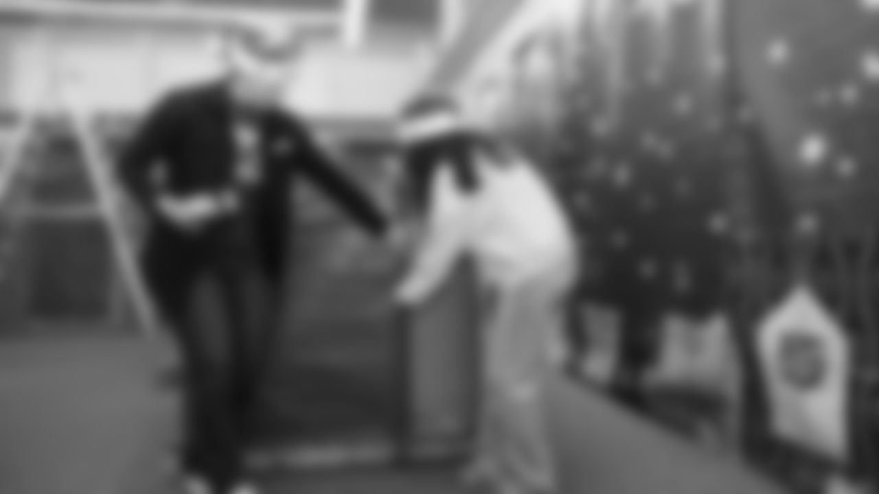 In spirit of the holiday season, the Seahawks volunteered on Wednesday, December 10th, 2025, at the Salvation Army Christmas Warehouse in Tukwila, WA, where they sorted donated toys and contributed $1,000 worth of additional toy donations.