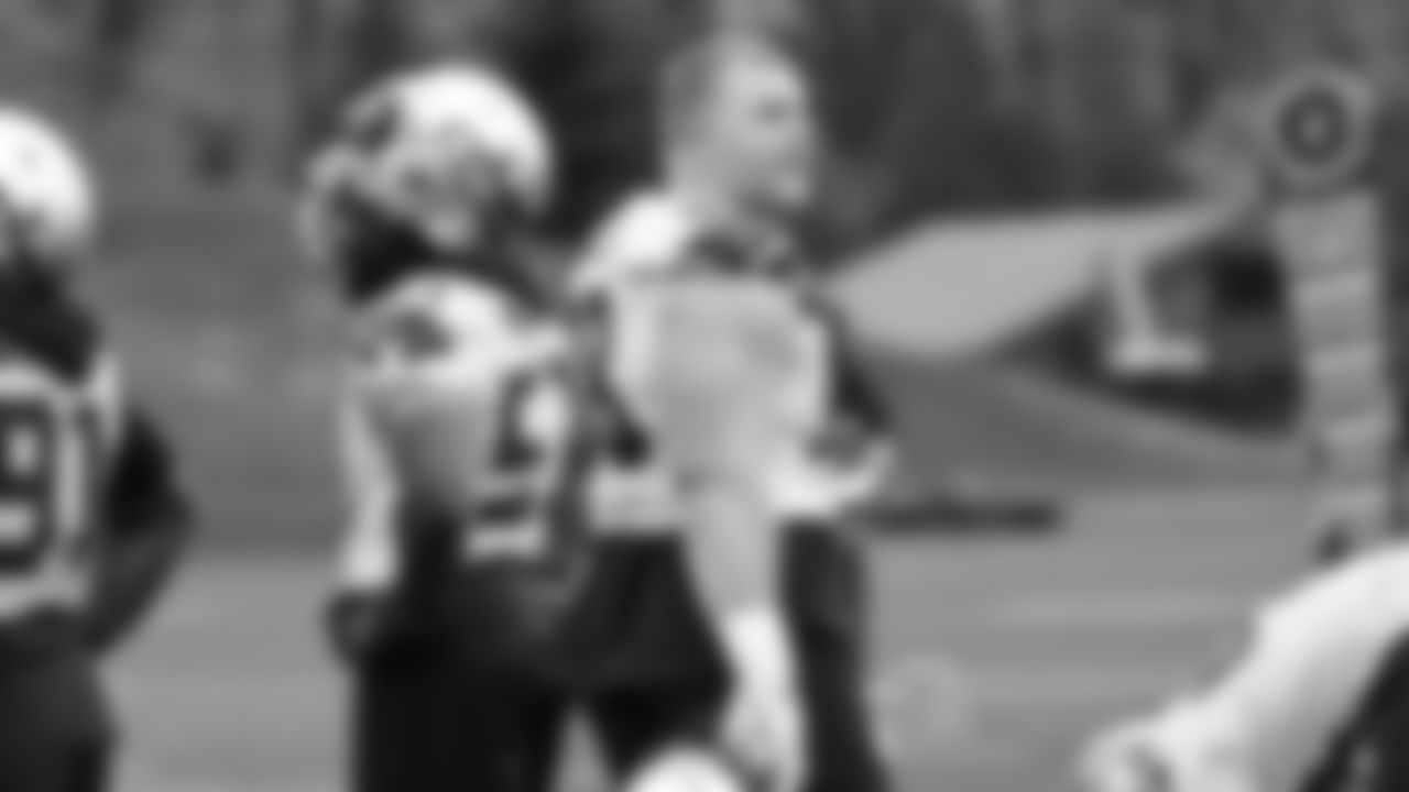 Seahawks defensive tackle Rylie Mills (98) practiced on Wednesday, November 26, 2025 at the Virginia Mason Athletic Center.