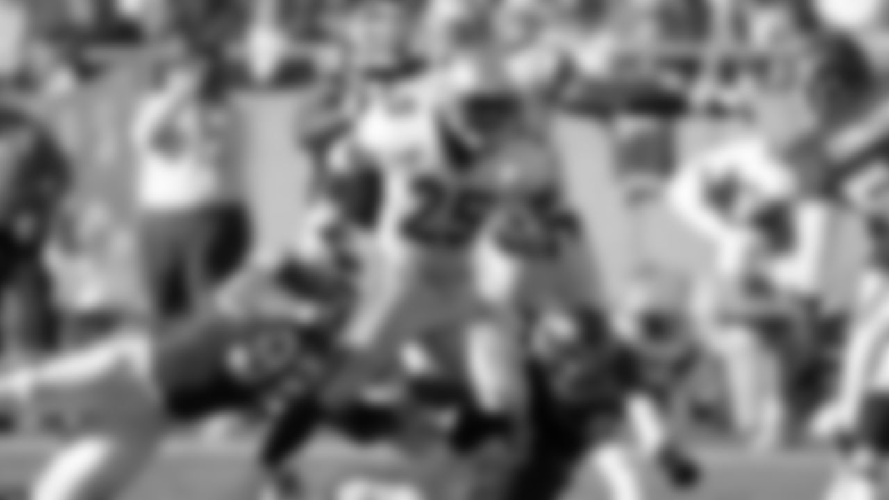 The Seahawks drafted Houston running back Lamar Smith with the 73rd overall pick in the 3rd round of the 1994 NFL Draft.