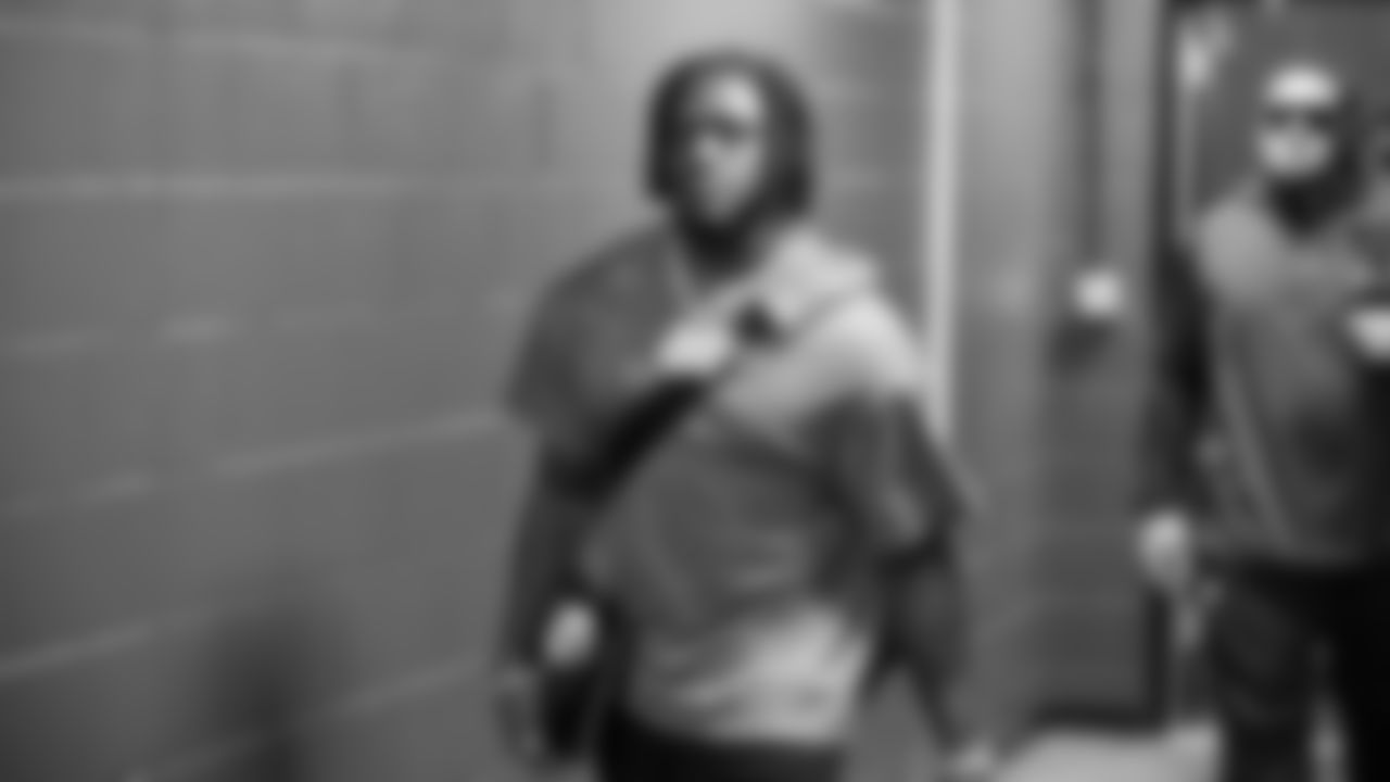 Seahawks linebacker Tyrice Knight (48) arrived at Northwest Stadium for the Sunday Night Football matchup at the Washington Commanders in Week 9.