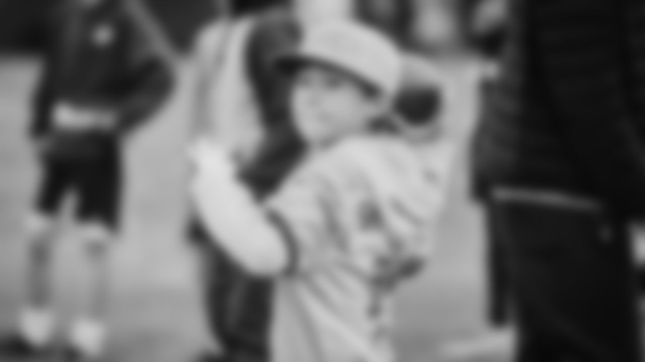 The Seahawks hosted a flag football clinic with NFL FLAG Vancouver at Unwin Park in Surrey, BC on Saturday, November 15, 2025.