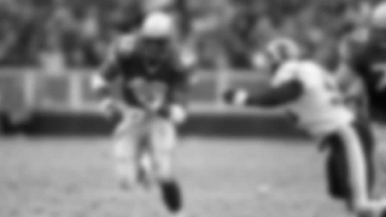 RB Chris Warren (42)