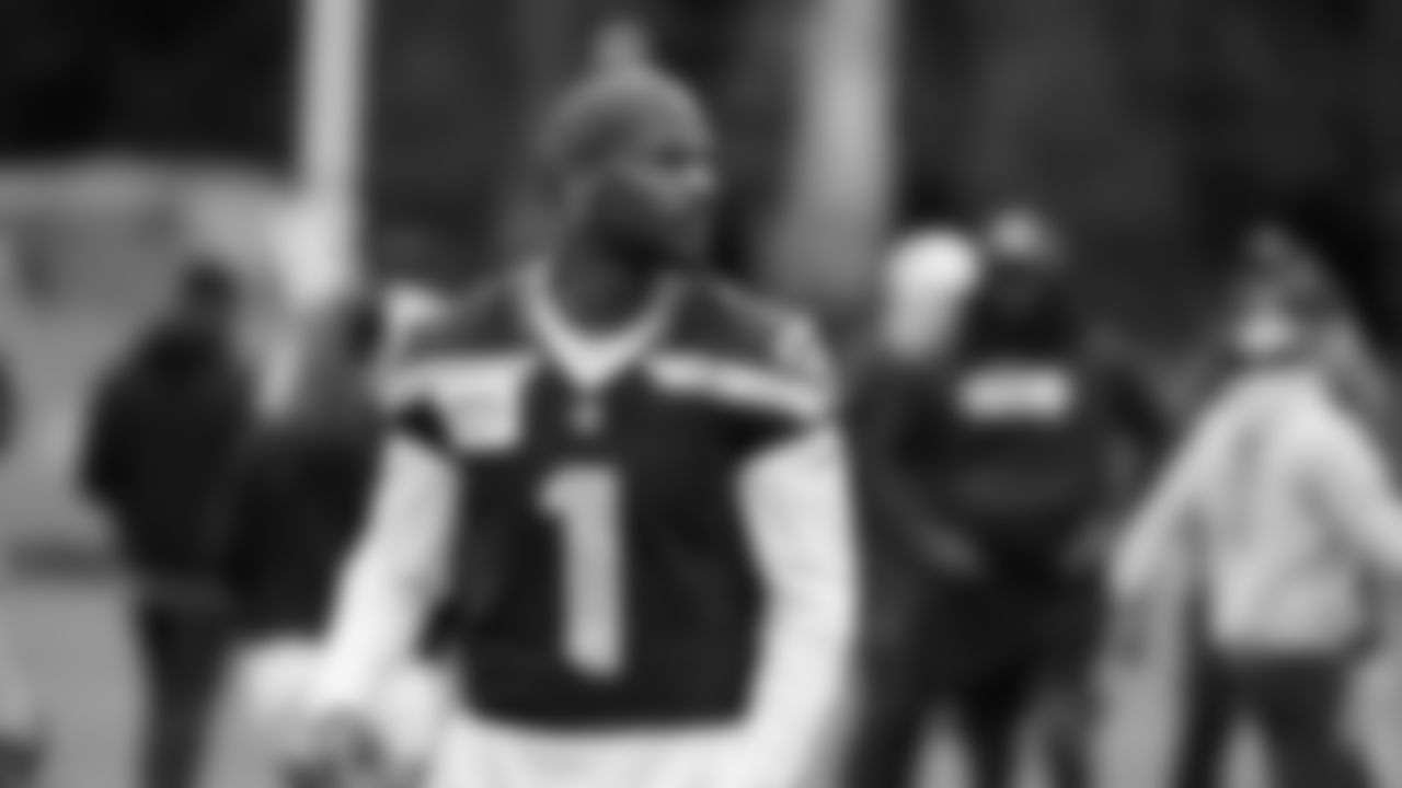 Seahawks wide receiver Marquez Valdes-Scantling (1) participated in a workout on day five of OTAs on Wednesday, June 4, 2025 at the Virginia Mason Athletic Center.