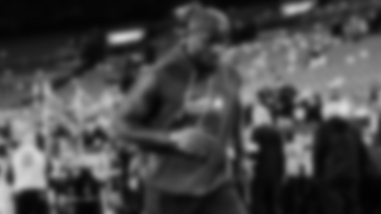 Seahawks linebacker Derick Hall (58) warms up at Northwest Stadium for the Sunday Night Football matchup at the Washington Commanders in Week 9.