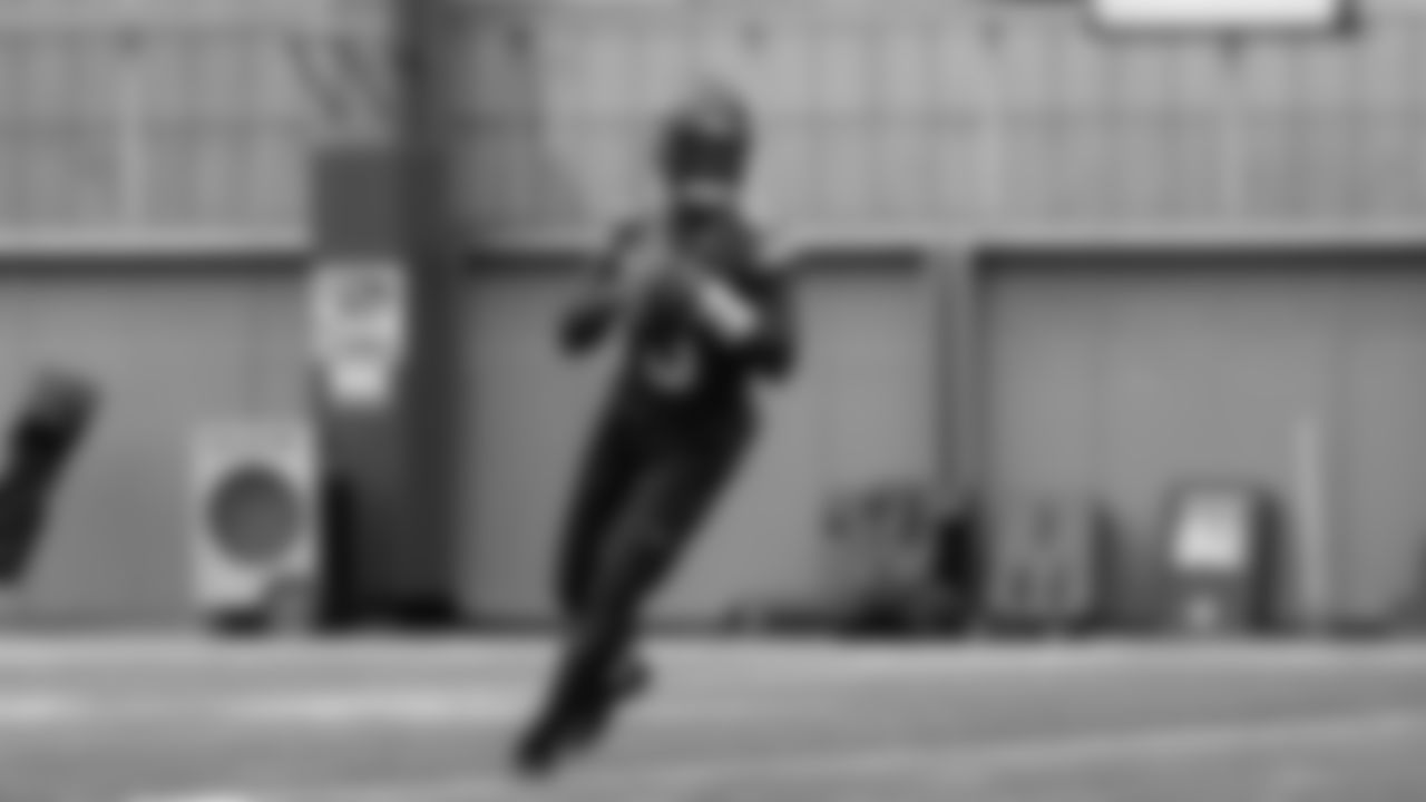 Seahawks quarterback Jalen Milroe (6) practiced on Friday, November 14, 2025 at the Virginia Mason Athletic Center.