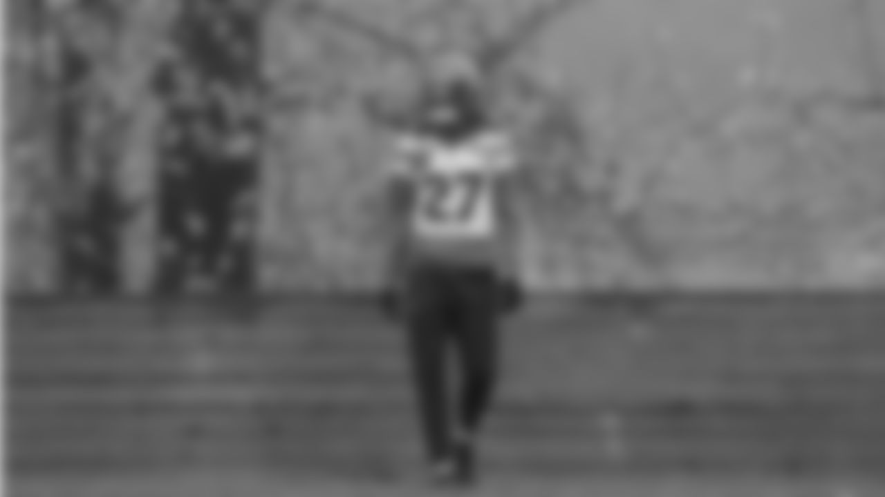 Seahawks cornerback Riq Woolen (27) practiced on Friday, December 12, 2025 at the Virginia Mason Athletic Center.