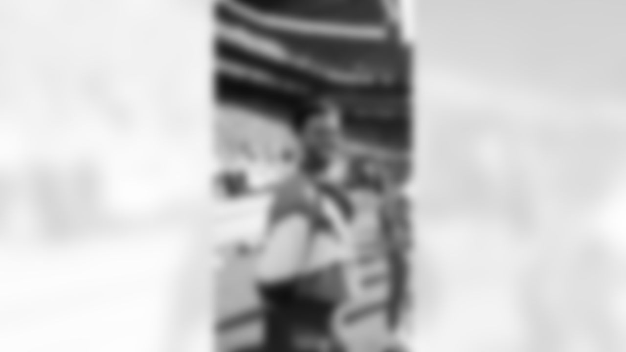 Seahawks Dancers For Week 13 On November 30th, 2025