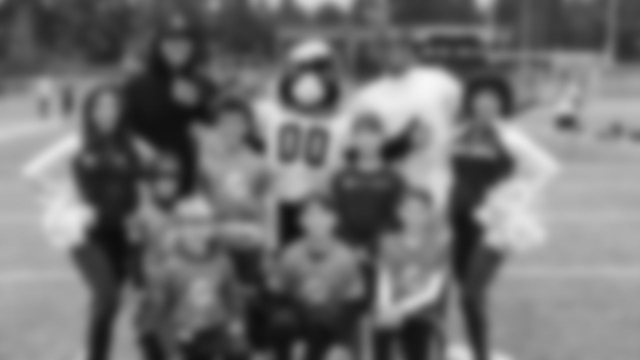 The Seahawks had another round of surprise game day visits at three Seahawks Flag Football League locations on Sunday, October 12th, 2025