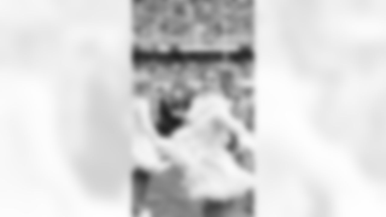 Seahawks Dancers in Week 15 on December 14th, 2025