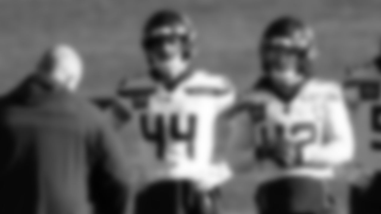 Seahawks linebacker Drake Thomas (42) and linebacker Chazz Surratt (44)practiced on Wednesday, January 21, 2026 at the Virginia Mason Athletic Center.