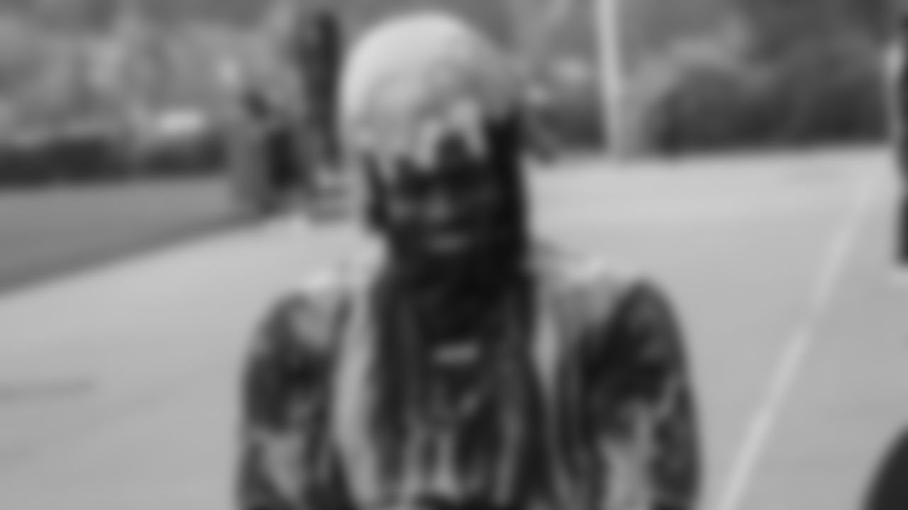 Seahawks linebackers DeMarcus Lawrence and Tyrice Knight were awarded the NVP award on November 12, 2025.