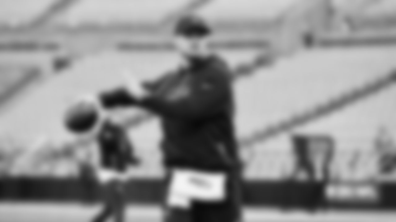 Seahawks quarterback Sam Darnold (14) warms up at Bank of America Stadium for the Week 17 matchup vs. Panthers on December 28, 2025.