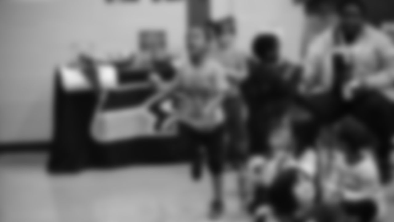 The Seattle Seahawks visited Rainier View Elementary with special appearances from Seahawk Dancers and Legend Garry Gilliam on December 11, 2025.