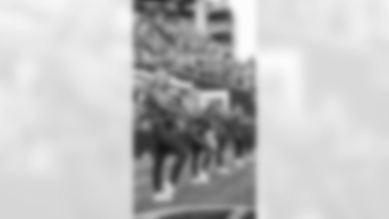 Seahawks Dancers Vs. Arizona Cardinals For Week 10 On November 9, 2025