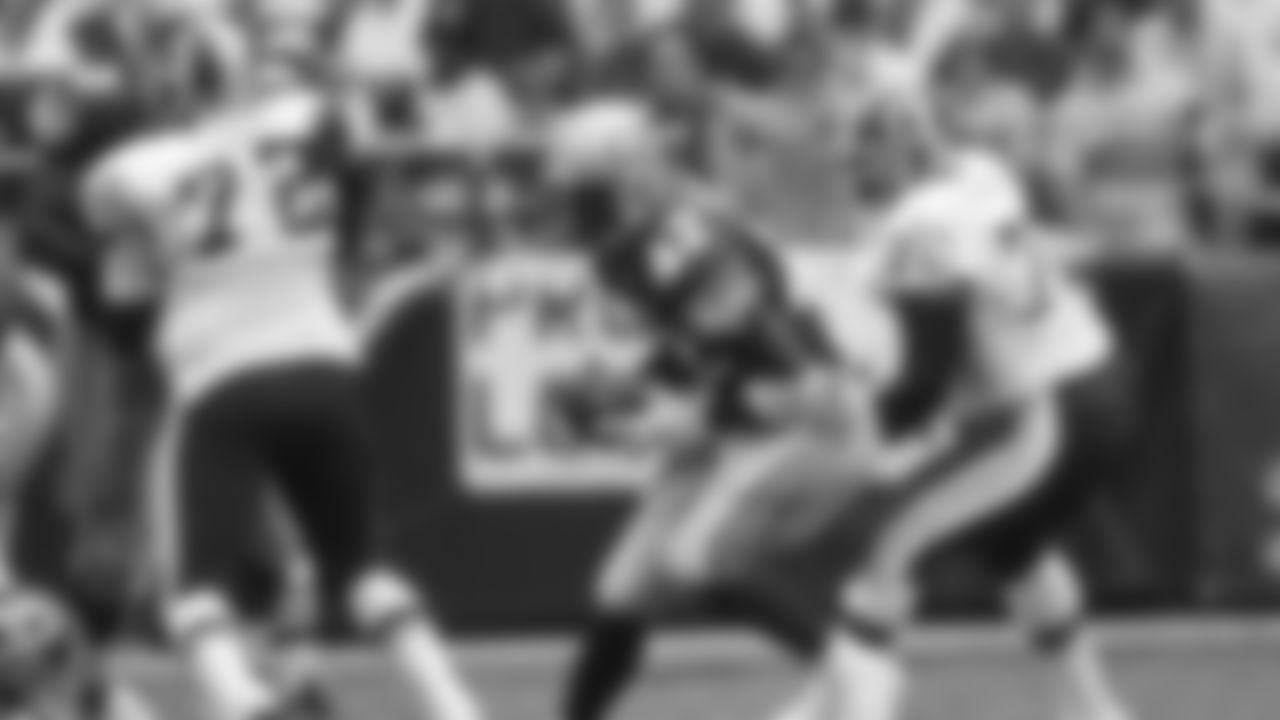 RB Chris Warren 1990-1997