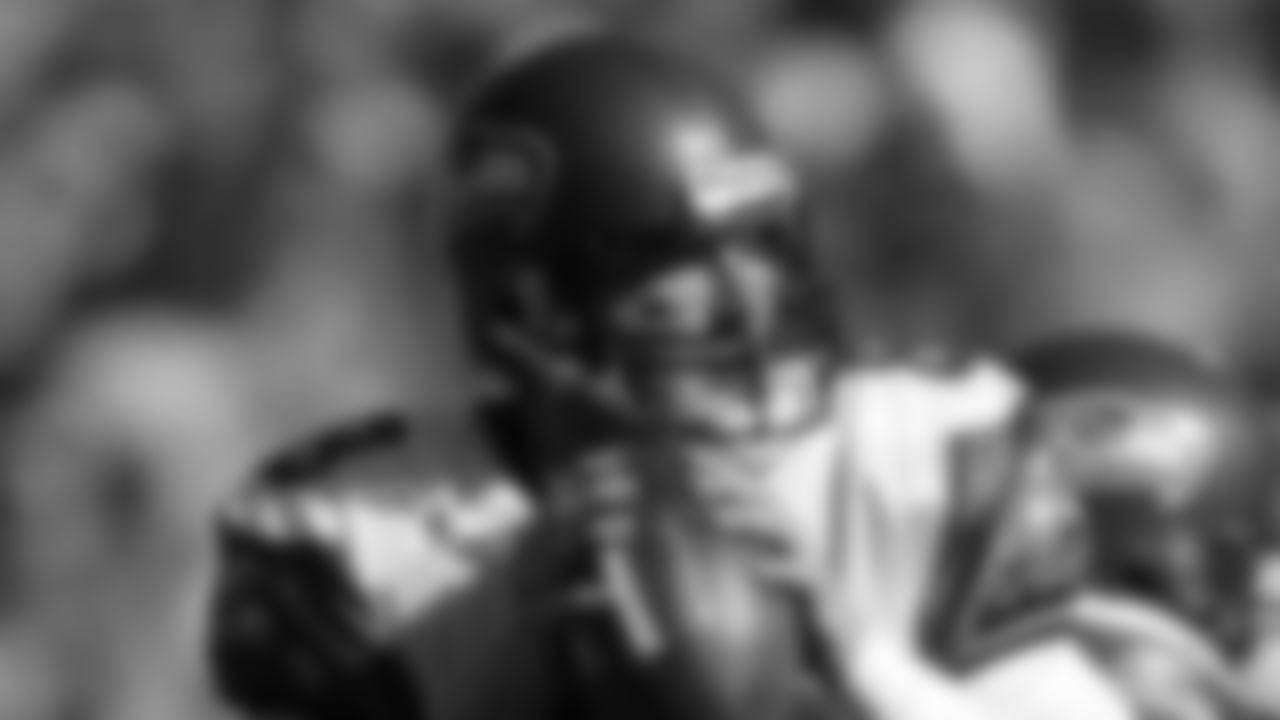 QB Matt Hasselbeck 2001-2010