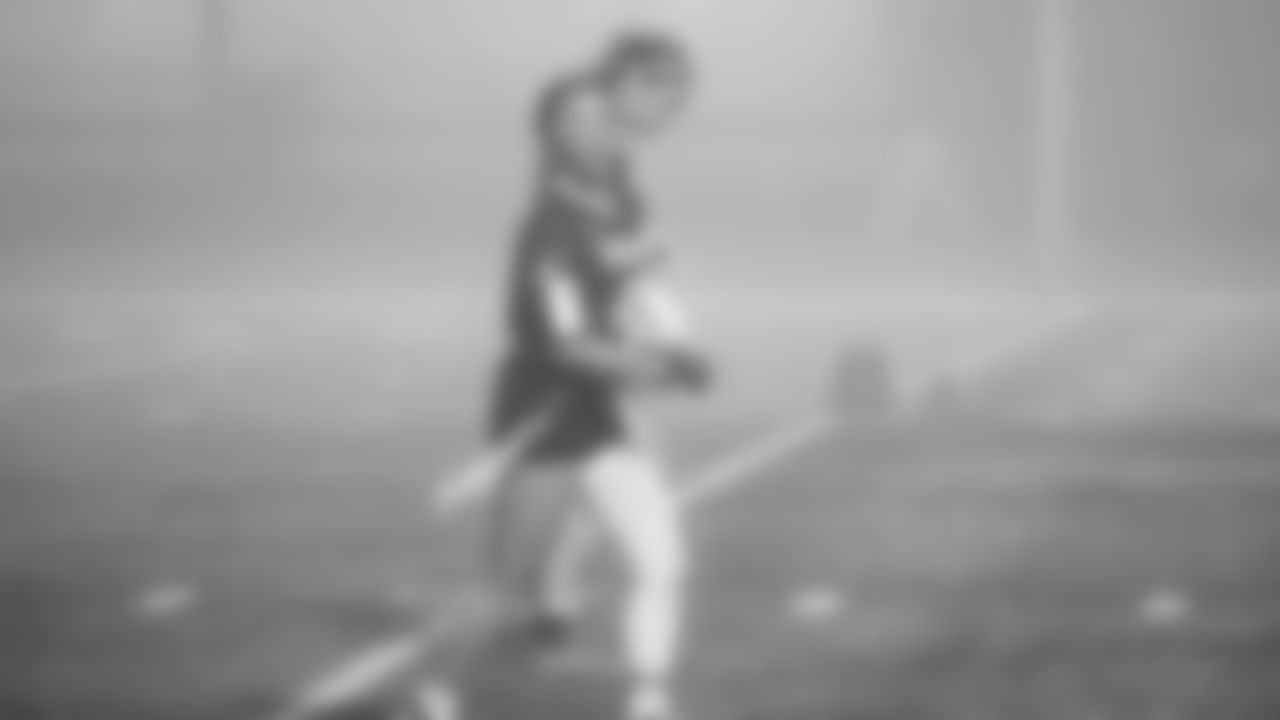 The Seahawks visited Tahoma High School on Tuesday, January 13, 2026 with Seahawks Legend Orlando Huff for the last Girls Flag Takeover of the season featuring the varsity game between Todd Beamer High School vs. Tahoma High School.