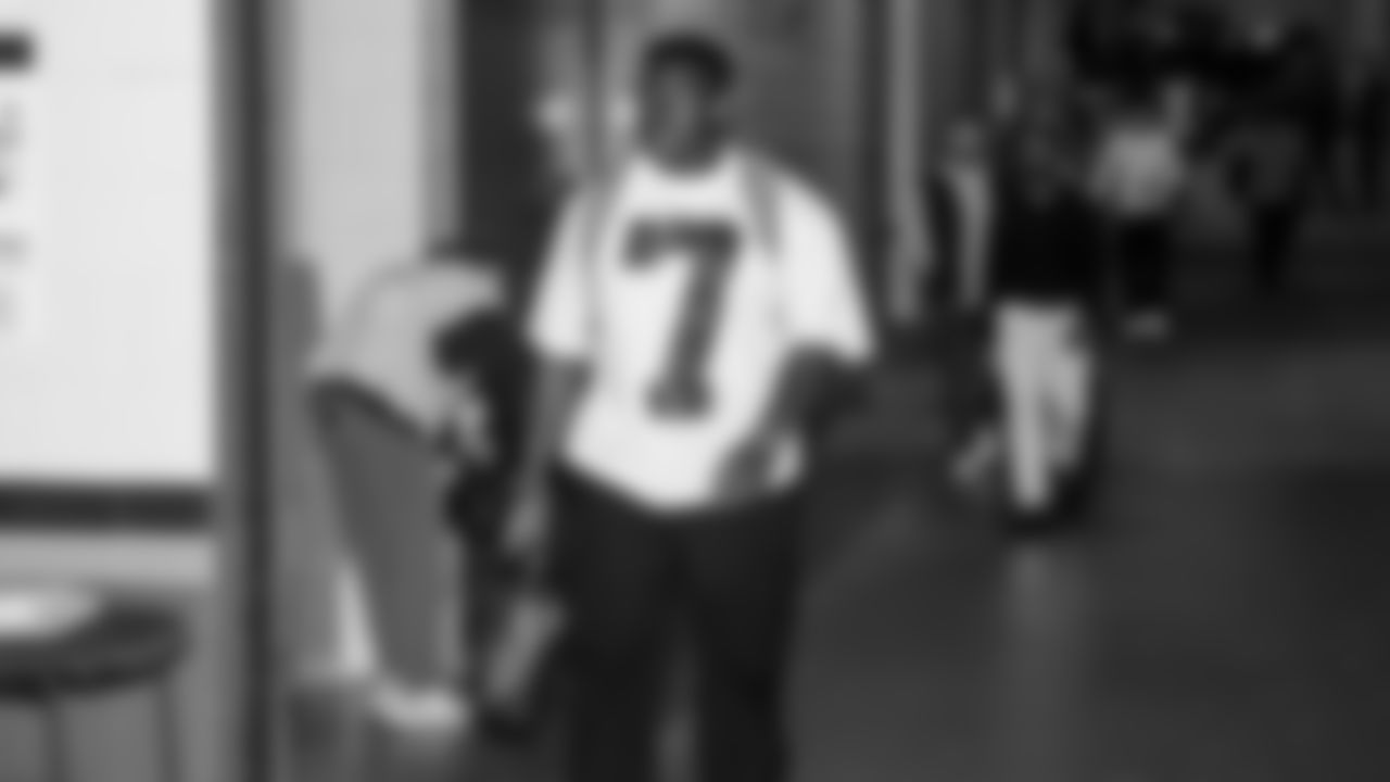 Seahawks center Olu Oluwatimi (55) arrived at Nissan Stadium for the Week 12 matchup vs. the Titans in Nashville, Tennessee.