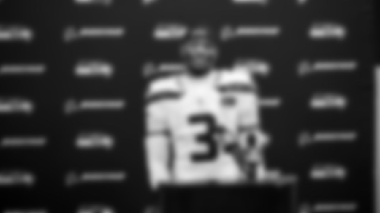 The Seahawks celebrated the 37-9 victory over the Falcons at Mercdes-Benz Stadium.