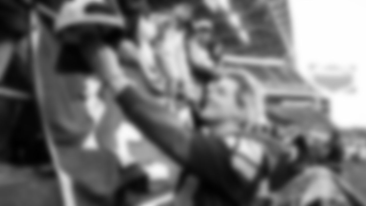 Seattle-based singer-songwriter and producer and loyal 12 Brandi Carlile greets 12s before the game. Carlile will perform "America the Beautiful" at Super Bowl LX prior to the Seahawks facing the Patriots.