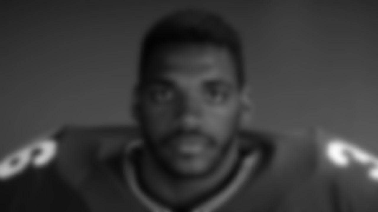 The Seahawks drafted Ohio State defensive back Ray Jackson with the 185th overall pick in the 7th round of the 1988 NFL Draft.