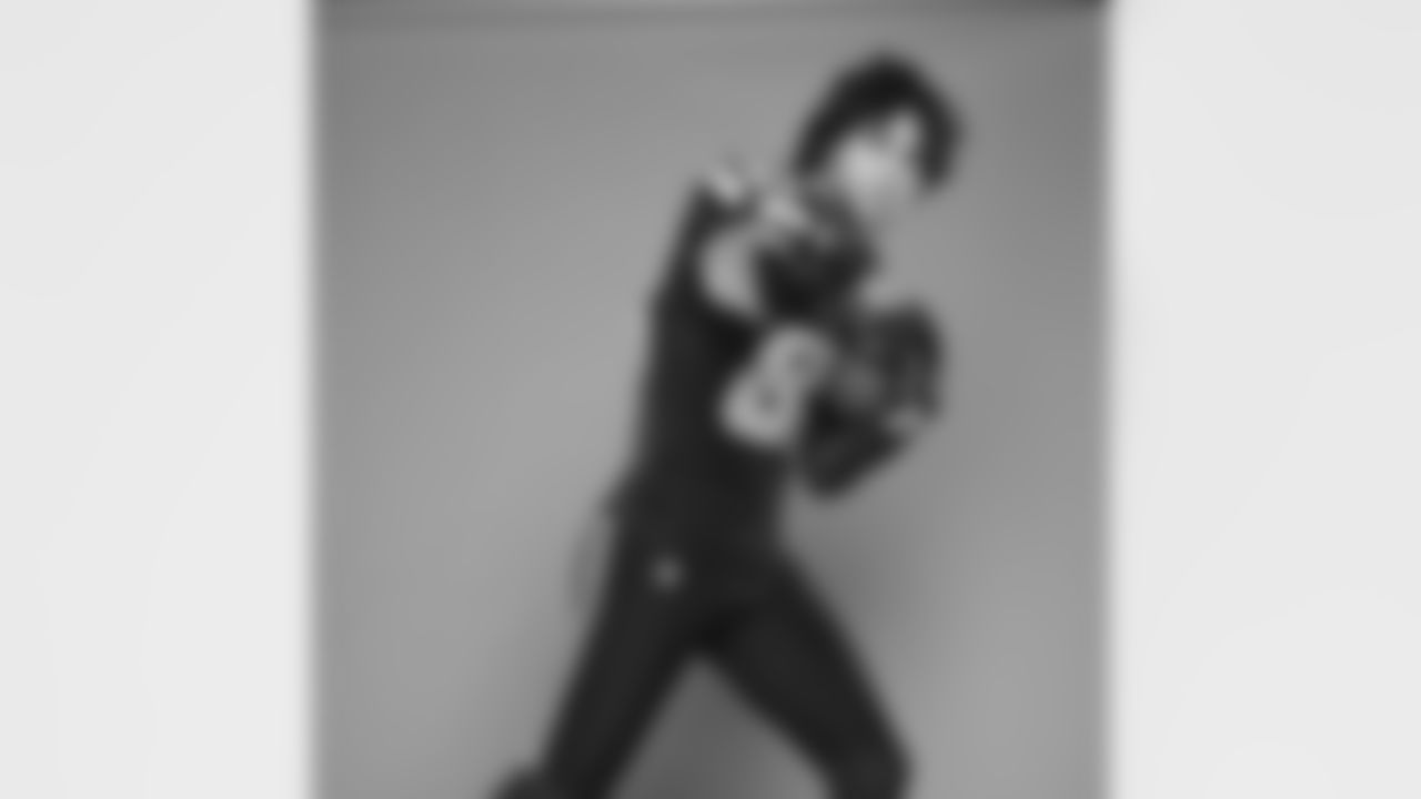 Seahawks tight end AJ Barner (88).