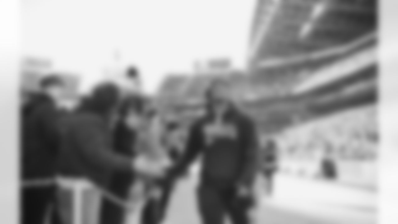 20260211_SBLX_PARADE_HOO_8716-6