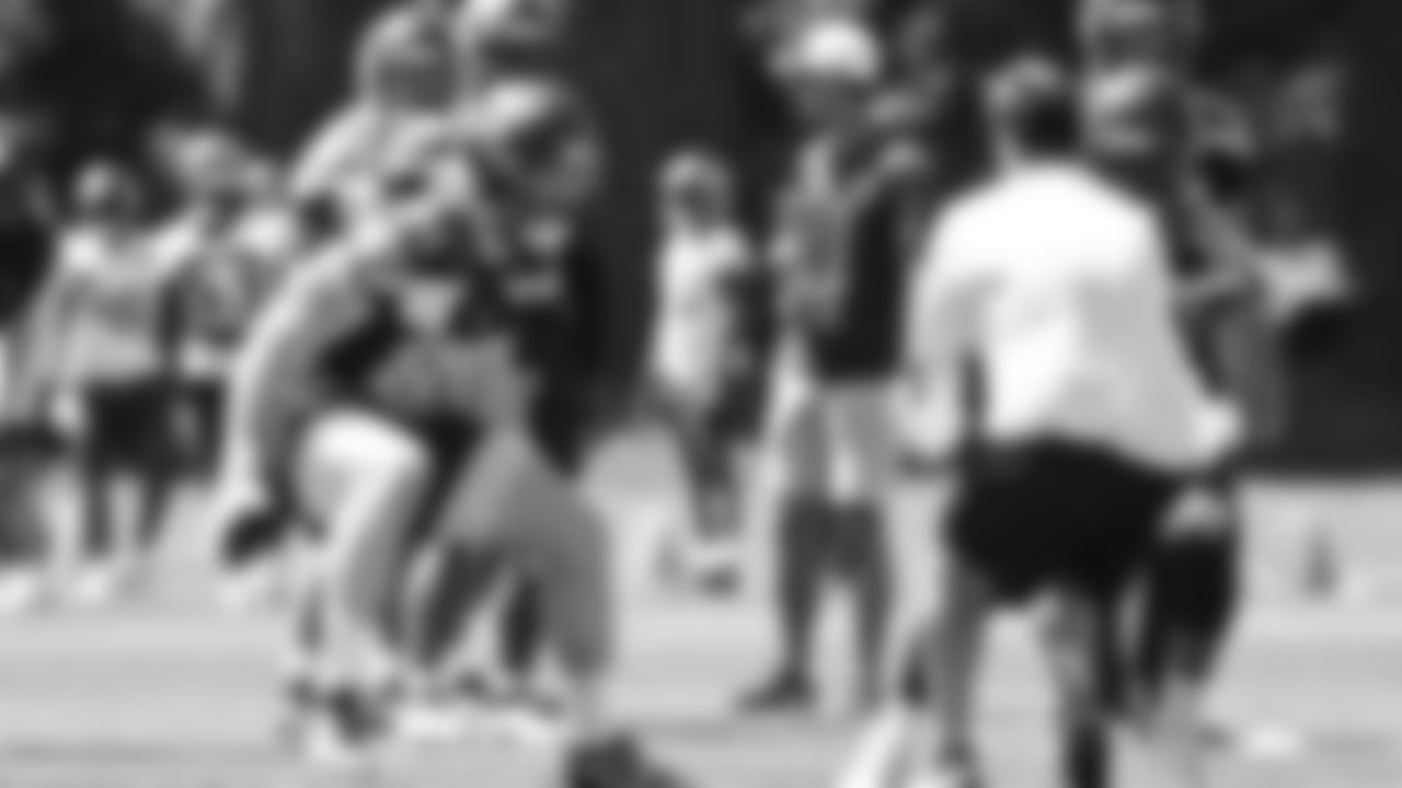 Seahawks tight end Nick Kallerup (89) participated in a workout on day one of OTAs on Tuesday, May 27, 2025 at the Virginia Mason Athletic Center.