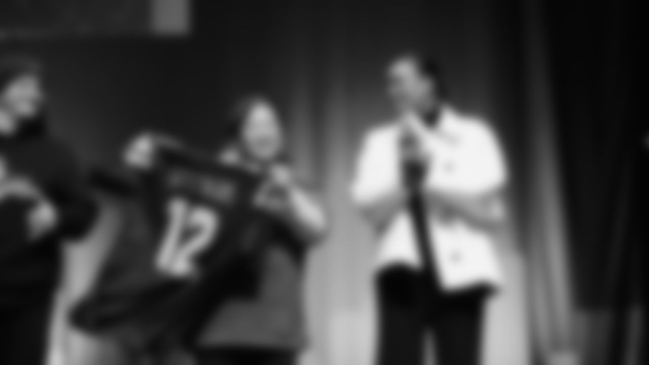 During our December 14th game, we celebrated this year's Happy Hour with the Hawks restaurants with a special moment recognizing the local businesses visited by our DEI team in 2025.