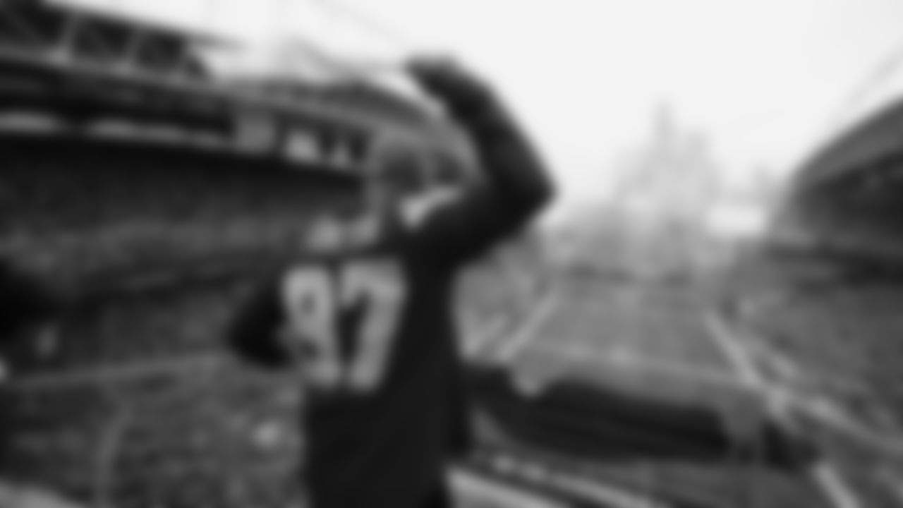 Seahawks Legends Rufus Porter and John L. Williams raise 12 flag in week 15 on December 14, 2025